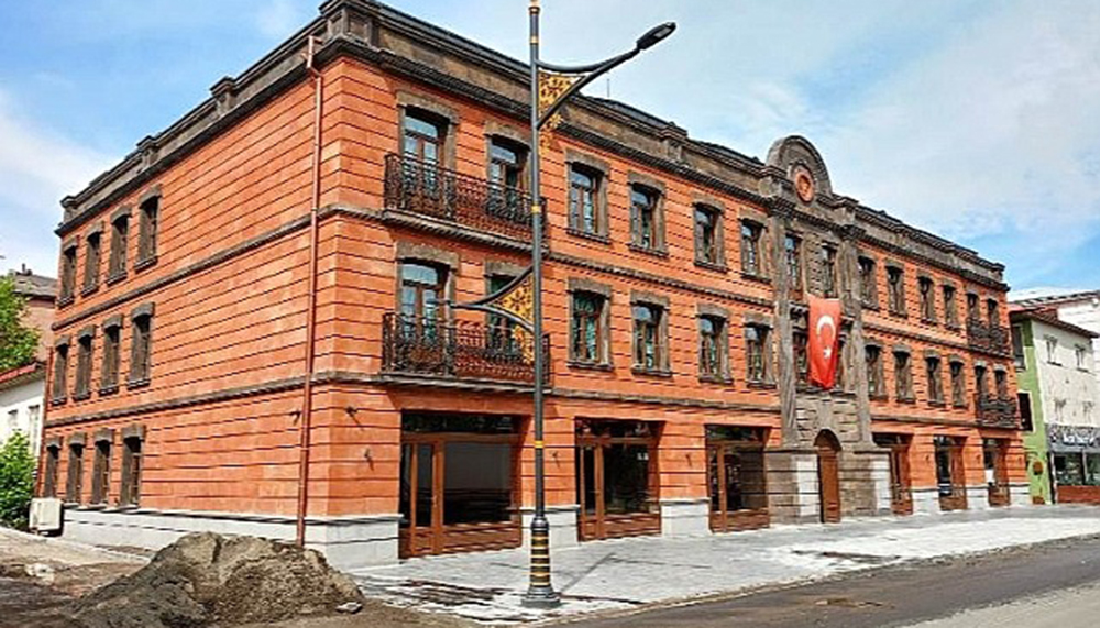 Kars’ta Atatürk’ün kaldığı konak otel oldu