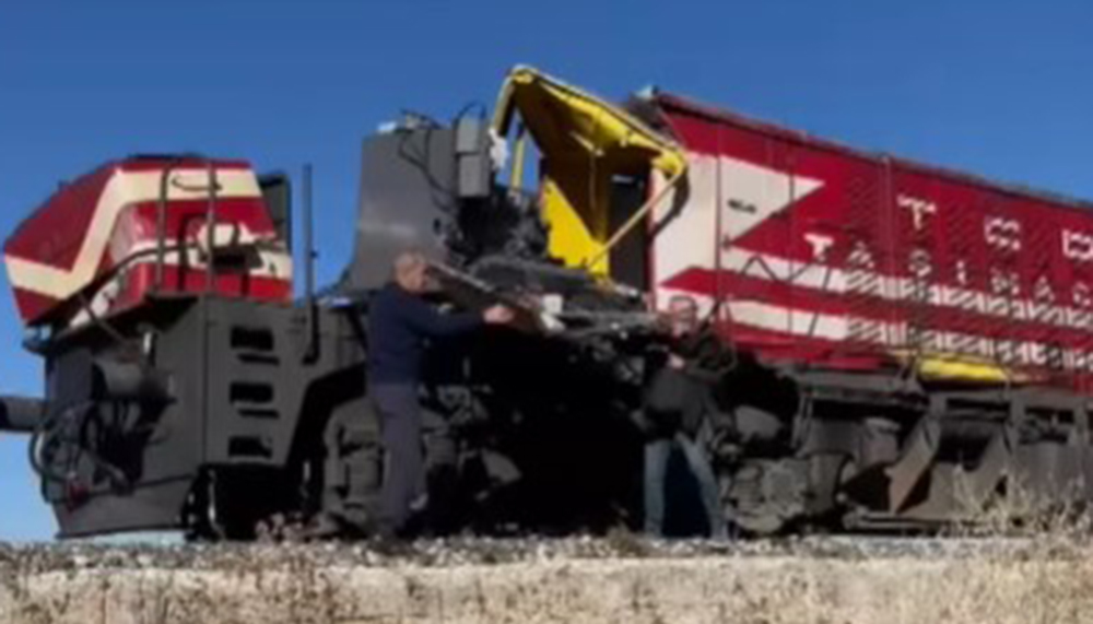 Muş’ta tren kazası, ölü ve yaralılar var