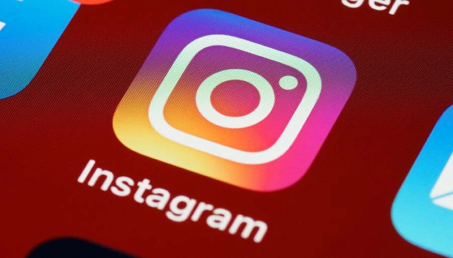 Instagram’a yaş sınırı geliyor