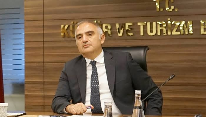 Bakan Ersoy: 2025’te Almanya’dan 7 milyon turist hedefliyoruz’