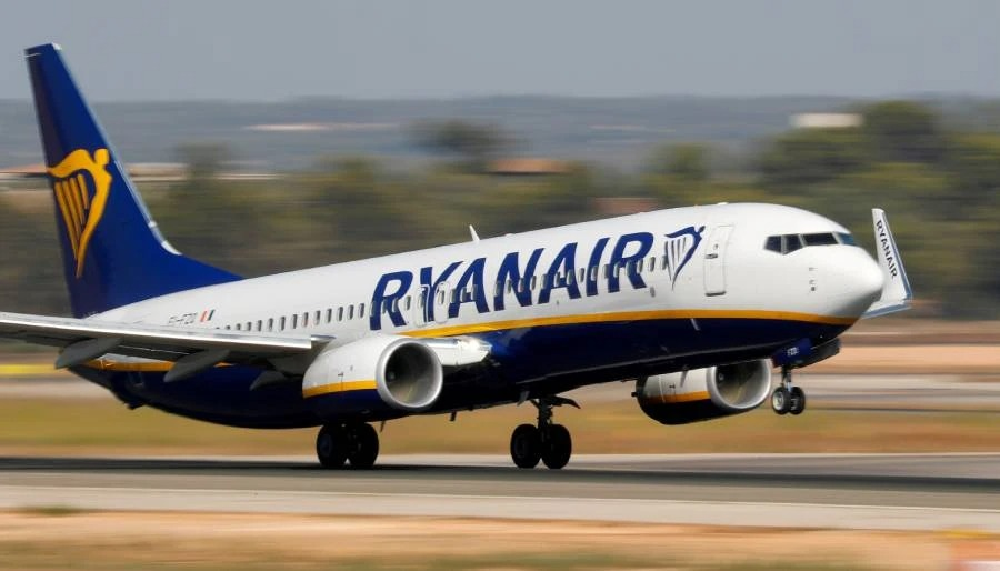 Ryanair, İspanya’daki bazı havalimanlarına uçuşlarını durdurdu