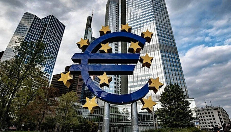 Euro Bölgesi’nde yılık enflasyon aralık ayında arttı