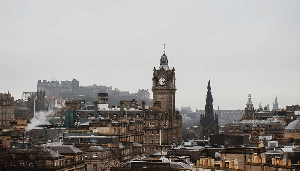 Edinburgh turist vergisi alacak