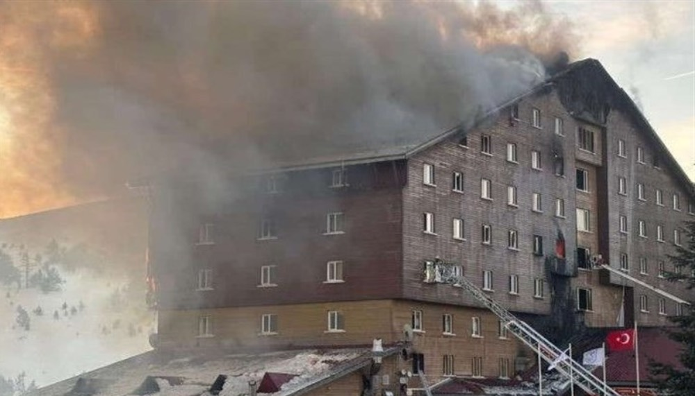 Otellere yangın güvenliği için çifte denetim: Yeni kanun teklifi TBMM’de