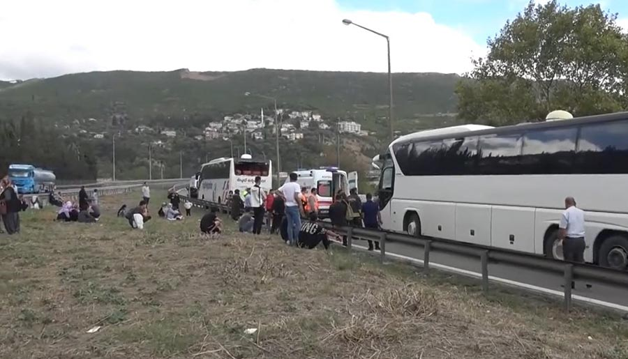 Kocaeli’nde otobüs kazası, 4 yaralı