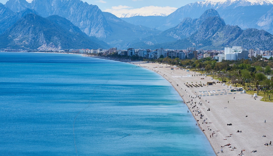 Antalya turist sayısında 10 milyonu aştı 