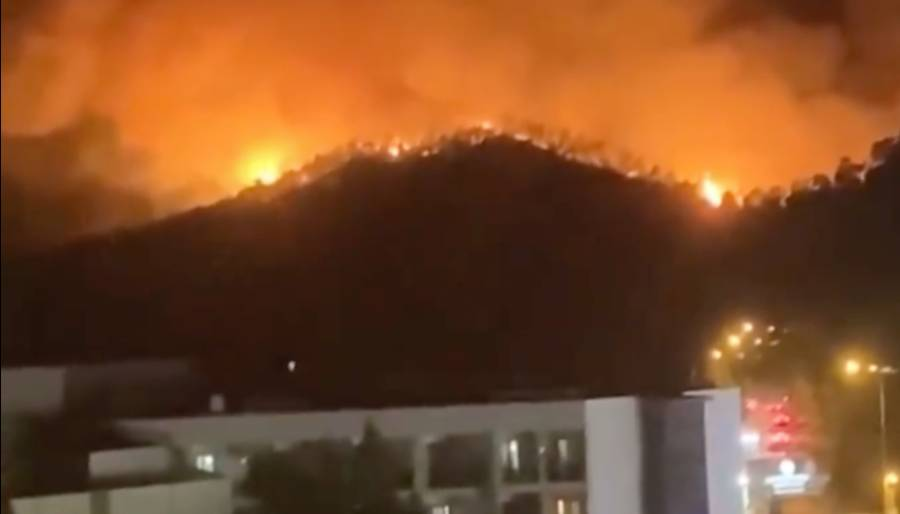 Antalya-Kemer’de orman yangını