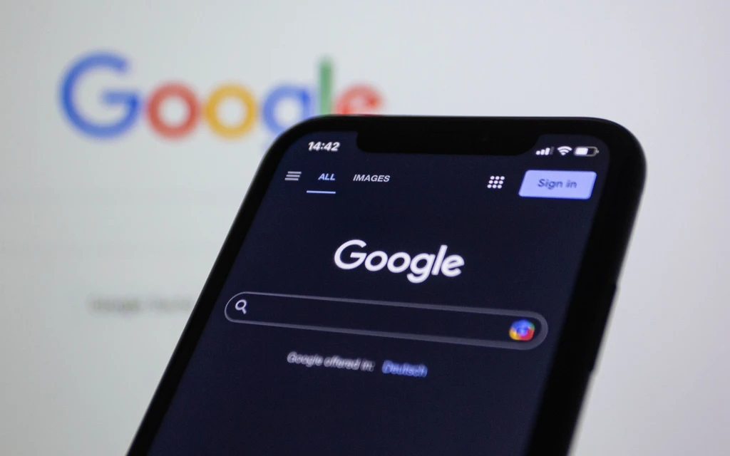 Google'ın yeni yapay zeka modu 300 seyahat platformunu anlık tarıyor
